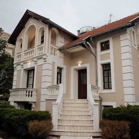 Emerald Suites Florina Exterior foto